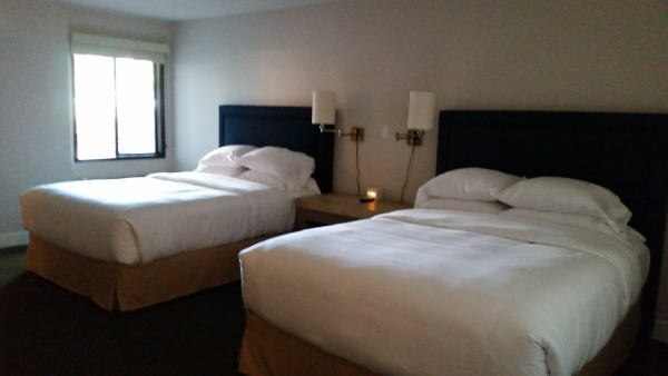 Hotel-Room